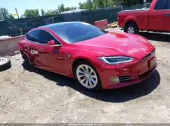 5YJSA1E27JF276555 2018 TESLA MODEL S