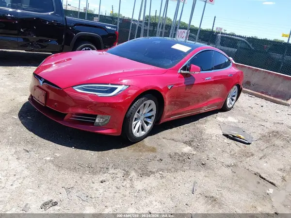5YJSA1E27JF276555 2018 TESLA MODEL S - Image 2