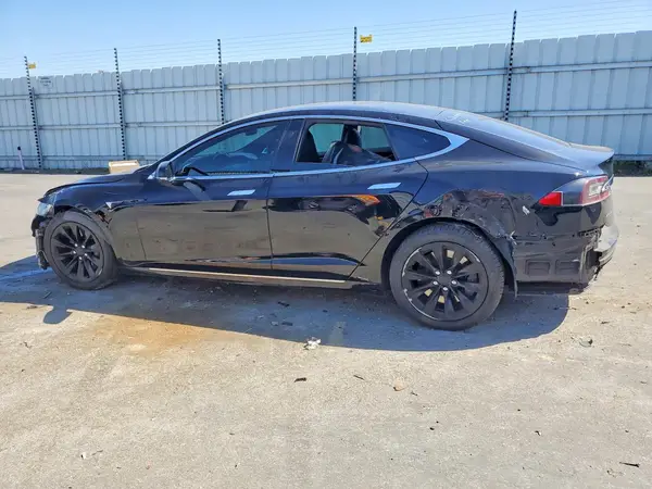 5YJSA1E27JF280895 2018 TESLA MODEL S - Image 2