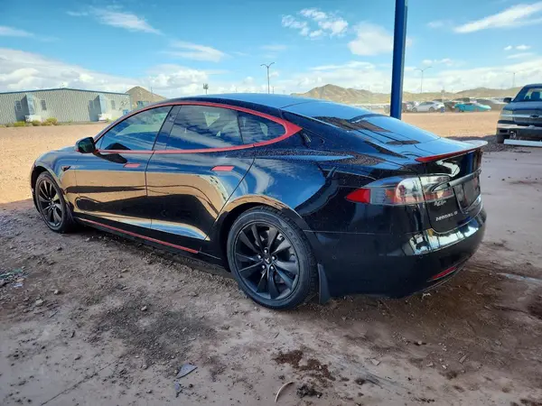 5YJSA1E27JF281559 2018 TESLA MODEL S - Image 2