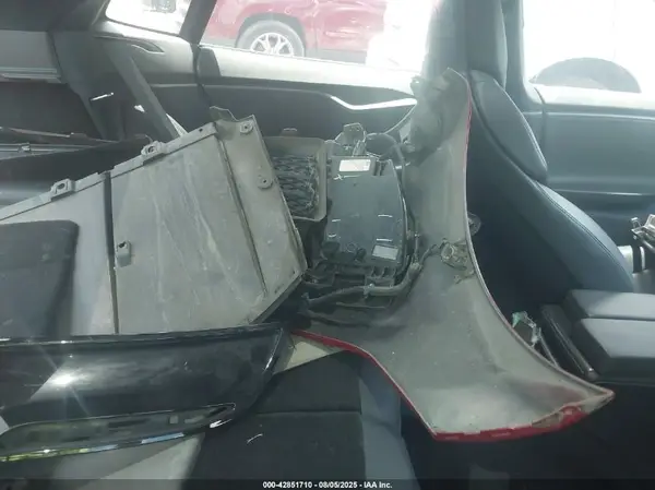 5YJSA1E27JF291539 2018 TESLA MODEL S - Image 8