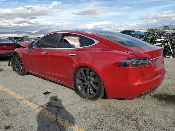 5YJSA1E27KF330132 2019 TESLA MODEL S - Image 2