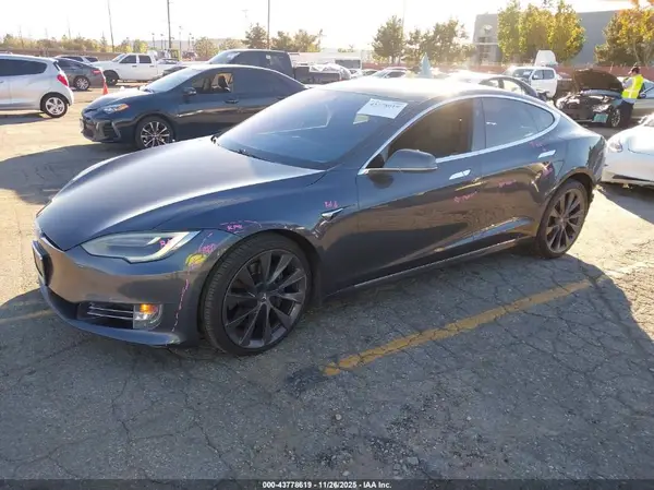 5YJSA1E27KF333211 2019 TESLA MODEL S - Image 2