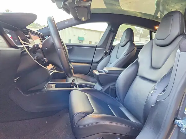5YJSA1E27KF335010 2019 TESLA MODEL S - Image 8