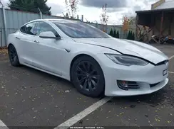 5YJSA1E27KF343818 2019 TESLA MODEL S