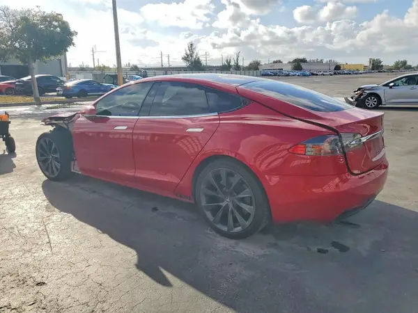 5YJSA1E27LF379042 2020 TESLA MODEL S - Image 2