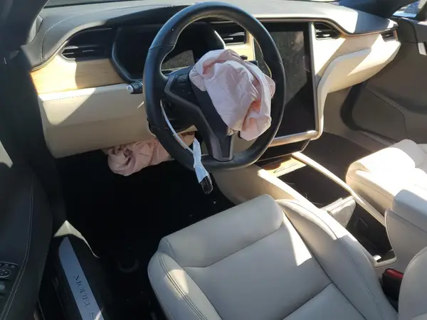 5YJSA1E27LF413612 2020 TESLA MODEL S - Image 8