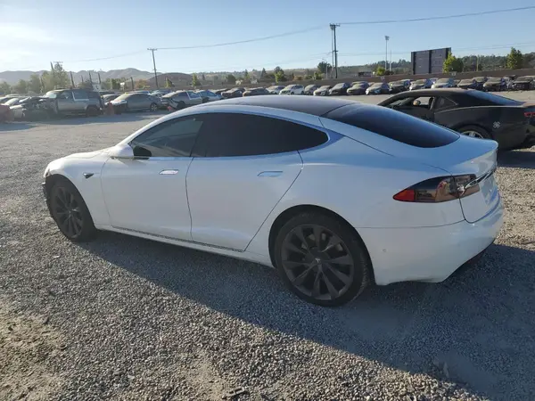 5YJSA1E27LF415330 2020 TESLA MODEL S - Image 2