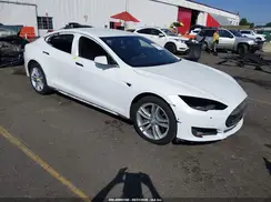 5YJSA1E28GF127256 2016 TESLA MODEL S