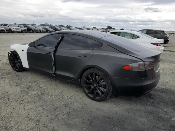 5YJSA1E28GF139651 2016 TESLA MODEL S - Image 2