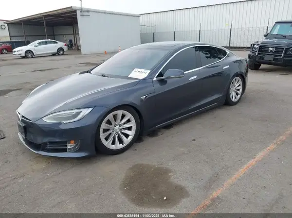 5YJSA1E28GF171368 2016 TESLA MODEL S - Image 2
