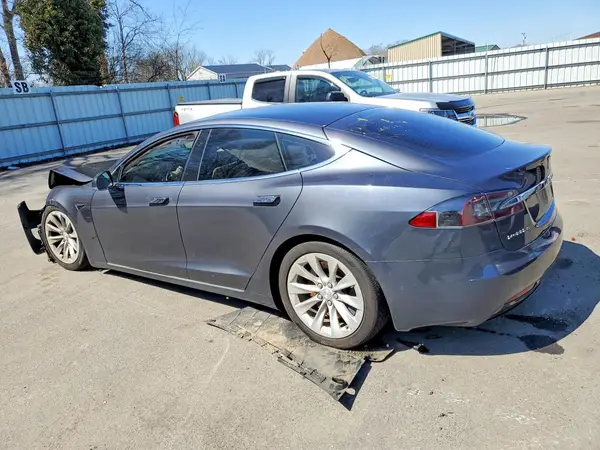 5YJSA1E28HF193131 2017 TESLA MODEL S - Image 2