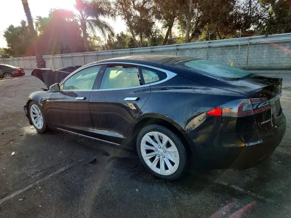 5YJSA1E28HF198667 2017 TESLA MODEL S - Image 2