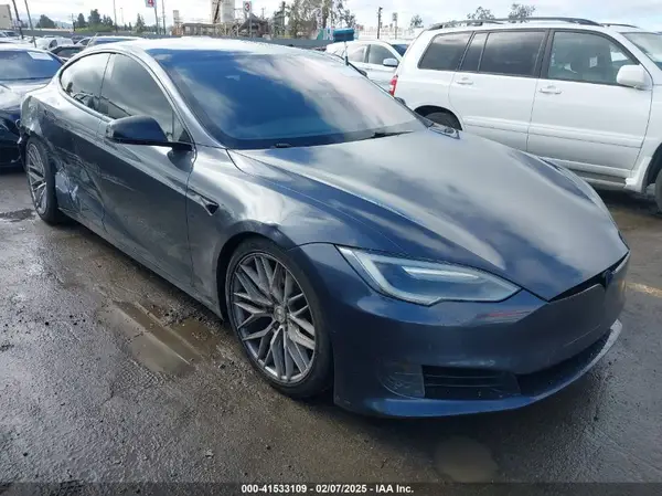 5YJSA1E28HF202944 2017 TESLA MODEL S - Image 1