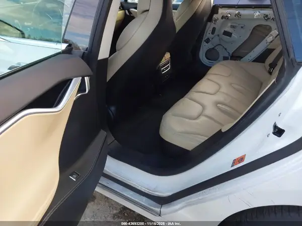 5YJSA1E28HF210980 2017 TESLA MODEL S - Image 8