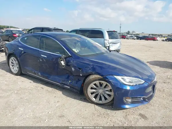 5YJSA1E28HF217489 2017 TESLA MODEL S - Image 1