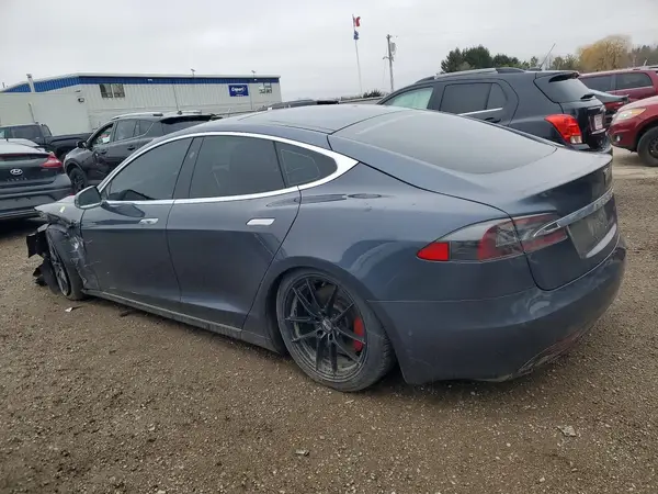 5YJSA1E28HF223602 2017 TESLA MODEL S - Image 2