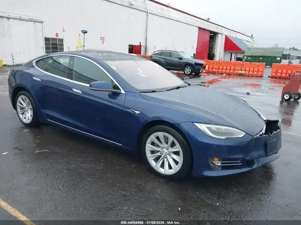 5YJSA1E28HF229500 2017 TESLA MODEL S - Image 1