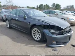 5YJSA1E28HF229836 2017 TESLA MODEL S