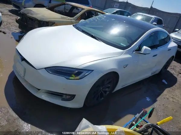 5YJSA1E28HF231702 2017 TESLA MODEL S - Image 2