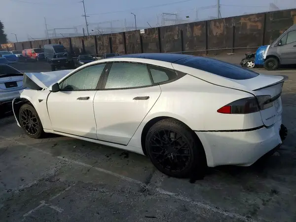 5YJSA1E28HF232252 2017 TESLA MODEL S - Image 2
