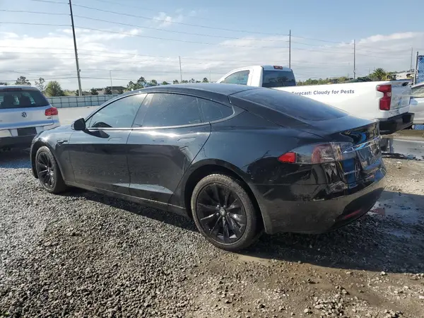 5YJSA1E28JF231866 2018 TESLA MODEL S - Image 2