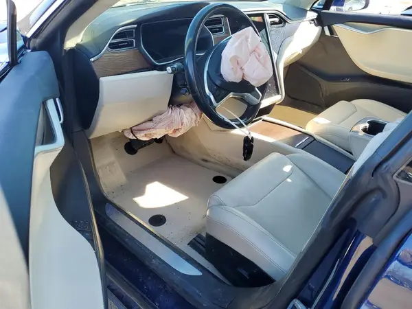 5YJSA1E28JF243709 2018 TESLA MODEL S - Image 8