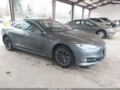 5YJSA1E28JF247372 2018 TESLA MODEL S