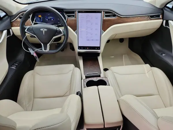 5YJSA1E28JF247517 2018 TESLA MODEL S - Image 8