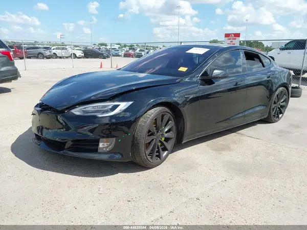 5YJSA1E28JF247940 2018 TESLA MODEL S - Image 2