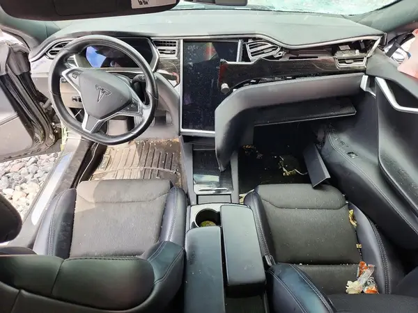 5YJSA1E28JF248831 2018 TESLA MODEL S - Image 8