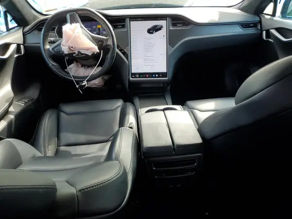 5YJSA1E28JF258582 2018 TESLA MODEL S - Image 8
