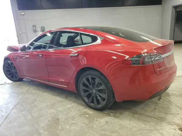 5YJSA1E28JF262714 2018 TESLA MODEL S - Image 2