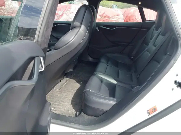 5YJSA1E28JF268805 2018 TESLA MODEL S - Image 8