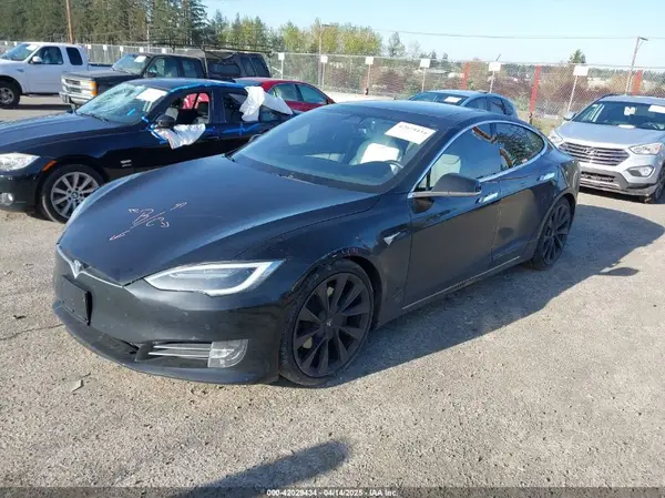 5YJSA1E28JF273809 2018 TESLA MODEL S - Image 2