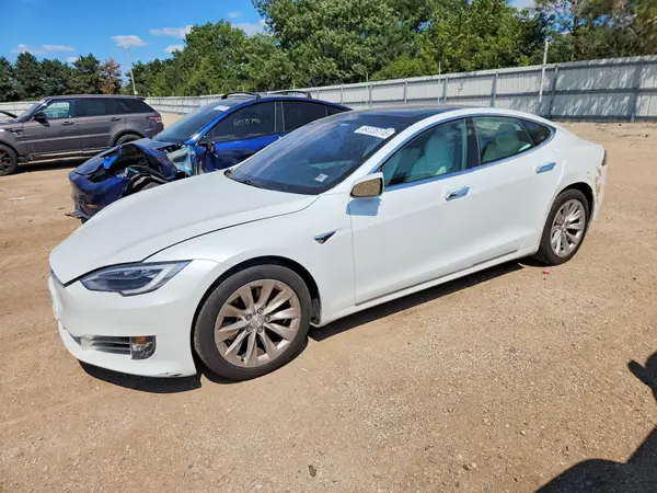 5YJSA1E28JF274071 2018 TESLA MODEL S - Image 1
