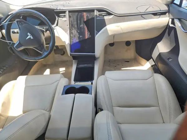 5YJSA1E28JF274765 2018 TESLA MODEL S - Image 8