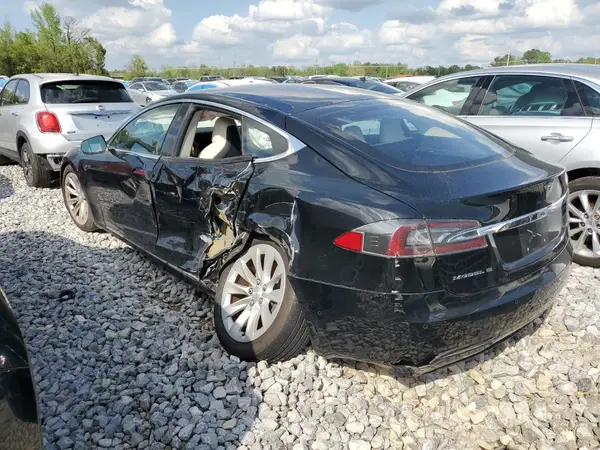 5YJSA1E28JF292246 2018 TESLA MODEL S - Image 2