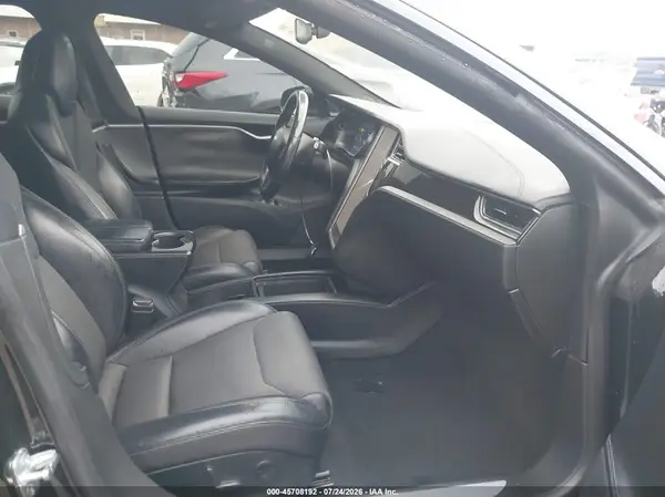 5YJSA1E28JF294076 2018 TESLA MODEL S - Image 2