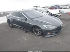 5YJSA1E28JF295065 2018 TESLA MODEL S