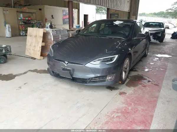 5YJSA1E28JF298208 2018 TESLA MODEL S - Image 2