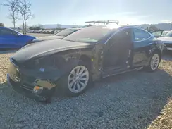 5YJSA1E28JF300118 2018 TESLA MODEL S