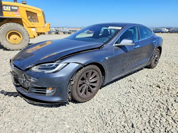 5YJSA1E28KF305580 2019 TESLA MODEL S - Image 1