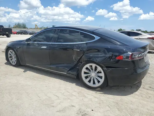 5YJSA1E28KF339888 2019 TESLA MODEL S - Image 2