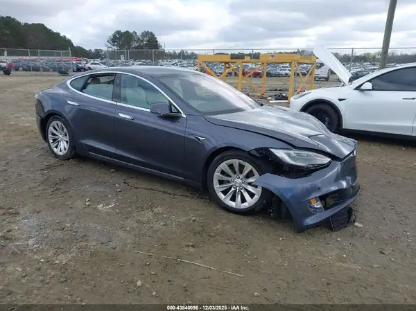 5YJSA1E28LF350925 2020 TESLA MODEL S - Image 1