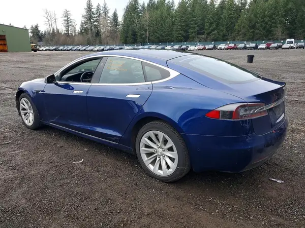 5YJSA1E28LF353047 2020 TESLA MODEL S - Image 2