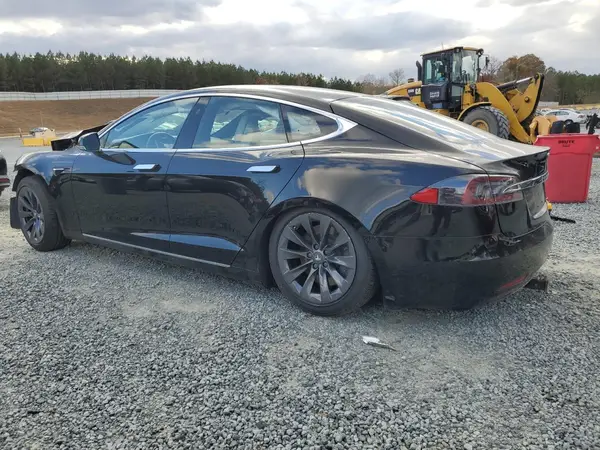 5YJSA1E28LF360256 2020 TESLA MODEL S - Image 2