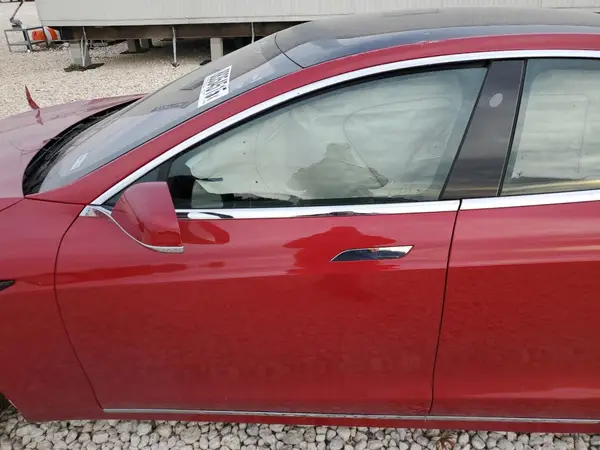 2020 TESLA MODEL S auction photo 7