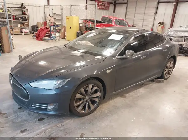 5YJSA1E29GF123667 2016 TESLA MODEL S - Image 2
