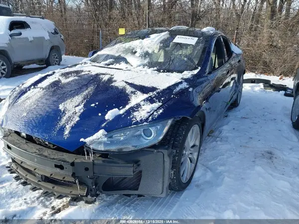 5YJSA1E29GF125130 2016 TESLA MODEL S - Image 2